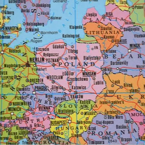 Świat mapa ścienna polityczna 1:35 000 000 Freytag & Berndt