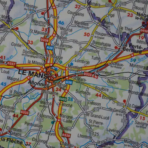 Francja mapa ścienna samochodowa na podkładzie 1:1 000 000