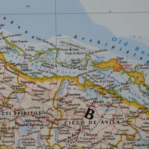 Kuba Classic mapa ścienna polityczna na podkładzie do wpinania 1:1 500 000