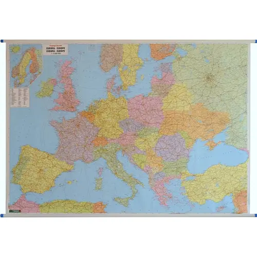 Europa mapa ścienna administracyjno-drogowa 1:2 600 000