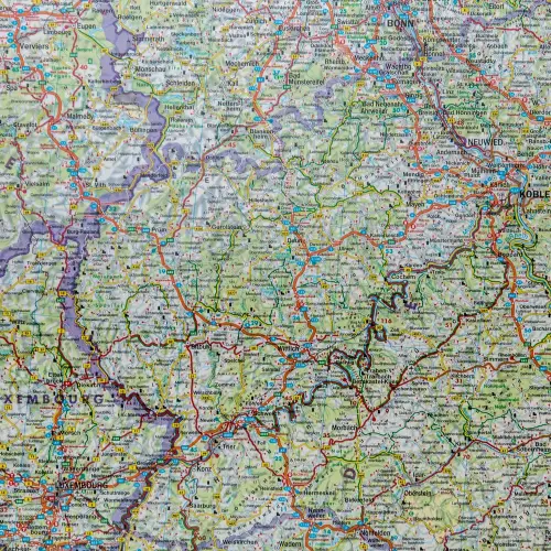 Benelux Belgia Holandia Luksemburg mapa ścienna samochodowa na podkładzie do wpinania 1:500 000